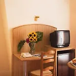 Hotel Londres Saint Honore 3*
