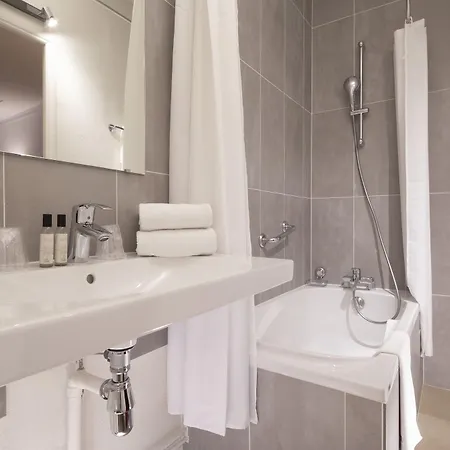 Hotel Londres Saint Honore 3*