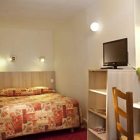 Londres Saint Honore 3*