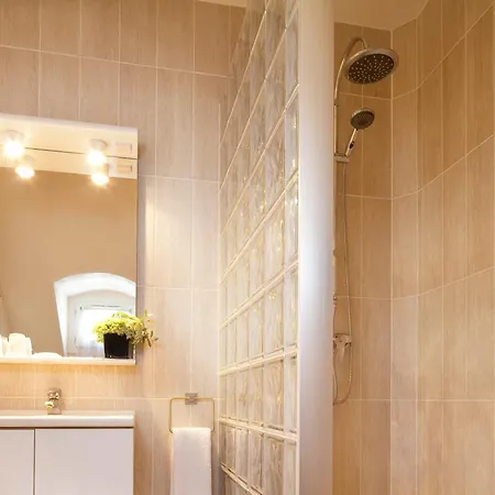 Londres Saint Honoré Hotel