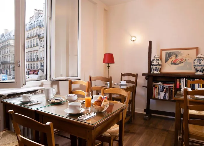 Hotel Londres Saint Honore Paříž